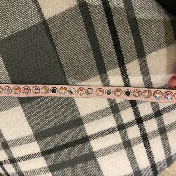 LEATHEROCK sparkly pink beeded belt - Picture 3 of 6